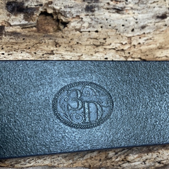 3D Brand Full Grain Leather Belt built in buckle - Picture 6 of 7